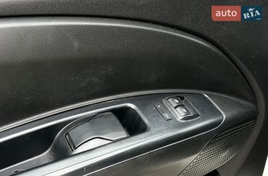Грузовой фургон Opel Combo 2015 в Львове