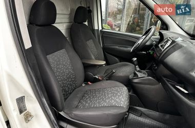 Грузовой фургон Opel Combo 2015 в Львове