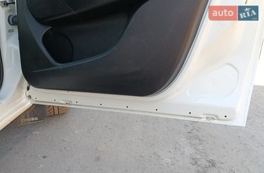 Вантажний фургон Opel Combo 2013 в Брюховичах