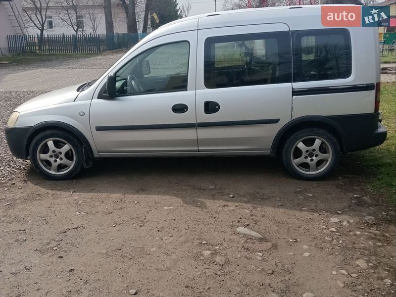 Opel Combo 2004 Opel Combo 2004