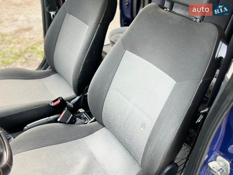 Минивэн Opel Combo 2009 в Теребовле фото 31 Минивэн Opel Combo 2009 в Теребовле