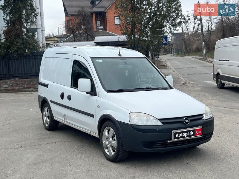 Вантажний фургон Opel Combo 2011 в Києві фото 3 Вантажний фургон Opel Combo 2011 в Києві