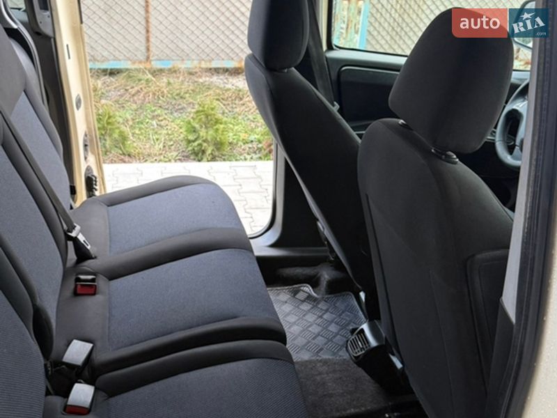 Минивэн Opel Combo 2016 в Шептицькому