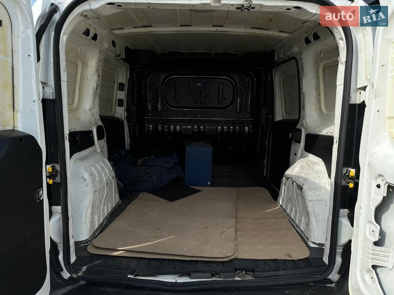 Грузовой фургон Opel Combo 2015 в Харькове
