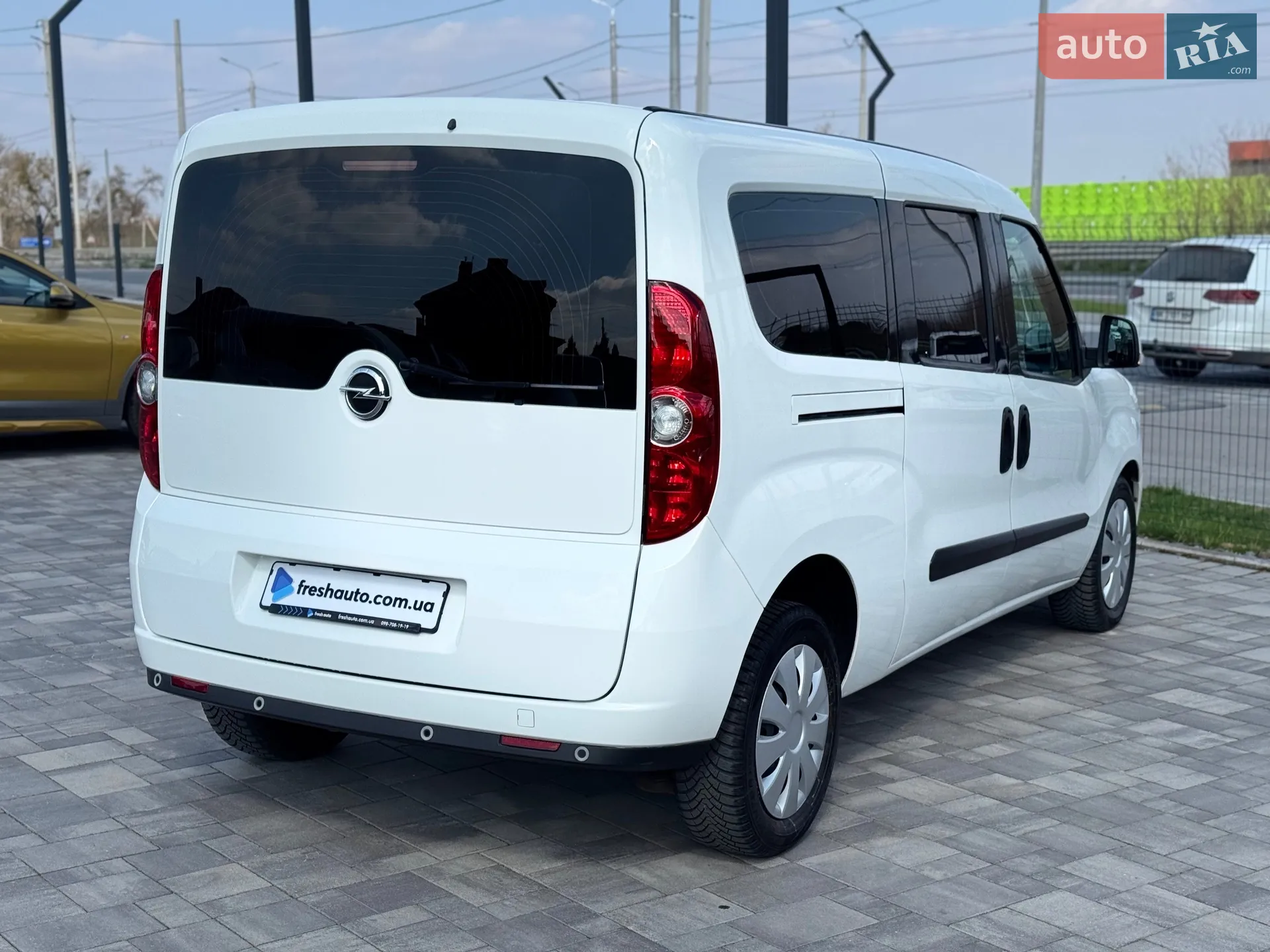 2018 Opel Combo - мініатюра 13