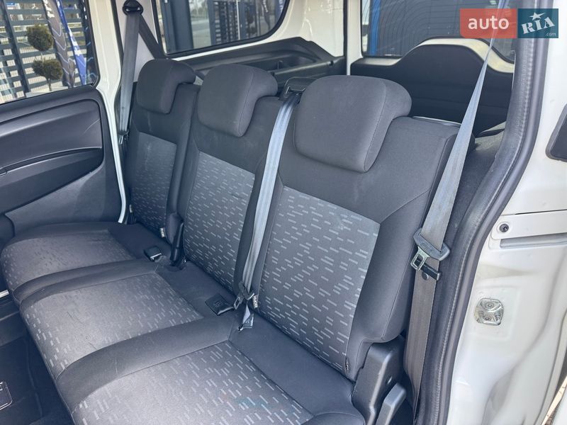 Минивэн Opel Combo 2018 в Ровно