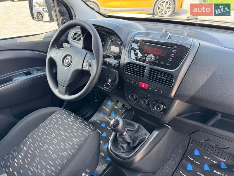 Минивэн Opel Combo 2018 в Ровно