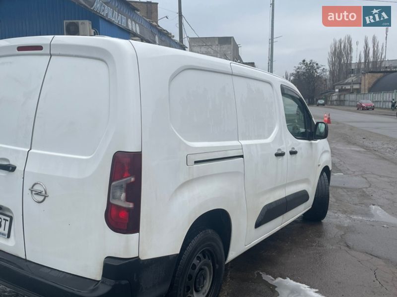 Вантажний фургон Opel Combo 2018 в Києві