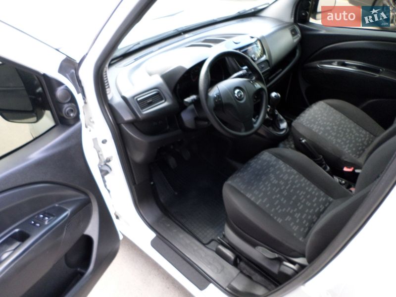 Рефрижератор Opel Combo 2015 в Львове