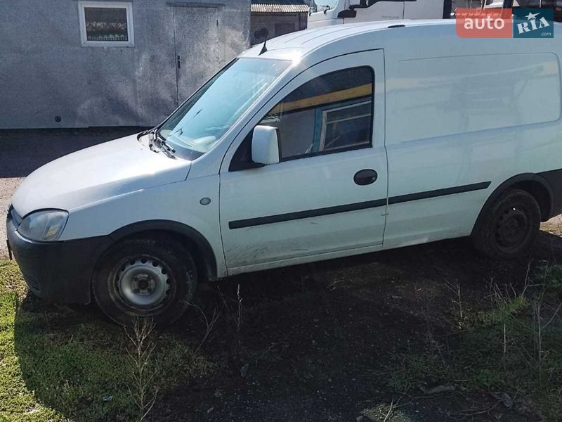 Мінівен Opel Combo 2011 в Чигирину