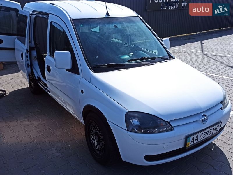 Минивэн Opel Combo 2007 в Киеве