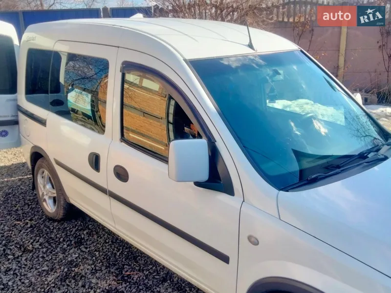Opel Combo