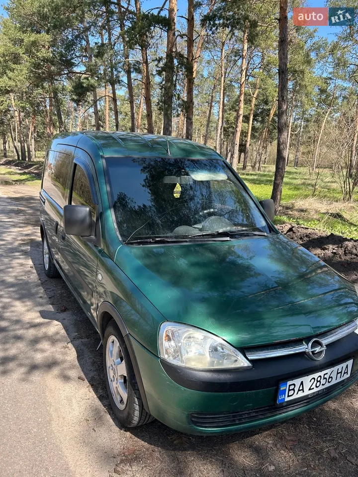 2010 Opel Combo - мініатюра 12