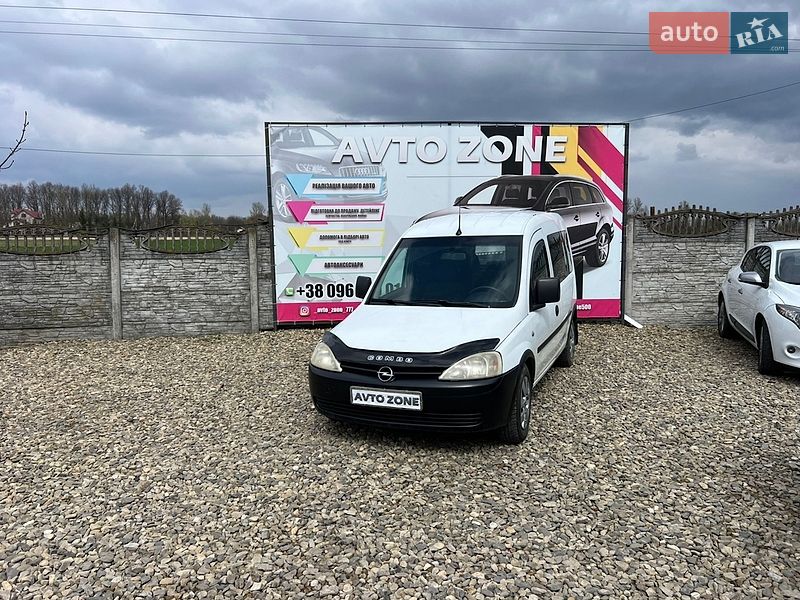 Минивэн Opel Combo 2005 в Коломые