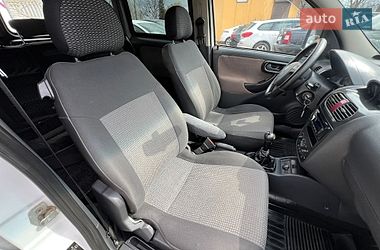 Минивэн Opel Combo 2005 в Коломые