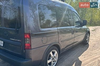 Минивэн Opel Combo 2005 в Павлограде