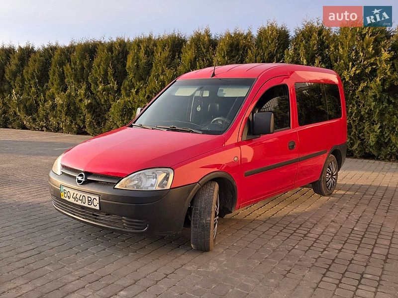 Мінівен Opel Combo 2003 в Почаєві