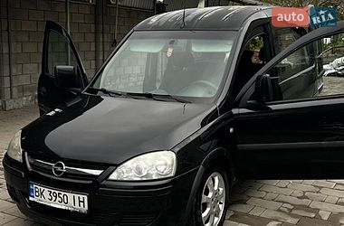Мінівен Opel Combo 2008 в Рівному