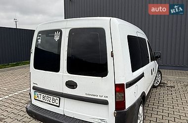 Мінівен Opel Combo 2002 в Коломиї