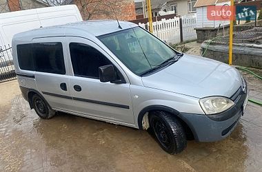 Мінівен Opel Combo 2006 в Чернівцях