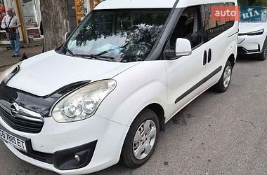 Минивэн Opel Combo 2012 в Чернигове