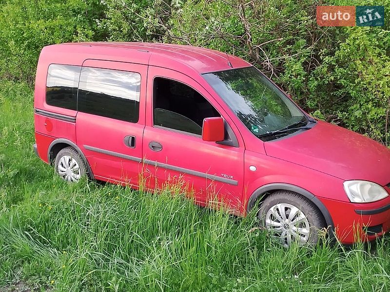 Минивэн Opel Combo 2004 в Козове