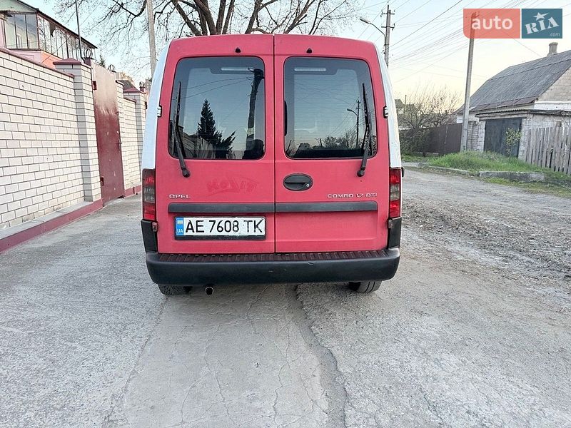 Мінівен Opel Combo 2005 в Дніпрі