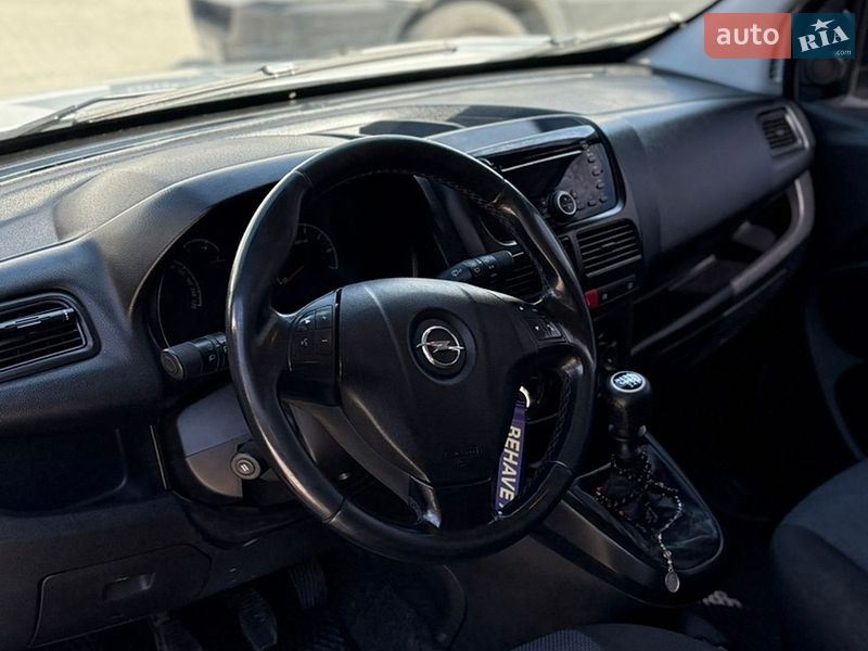 Мінівен Opel Combo 2016 в Бориславі