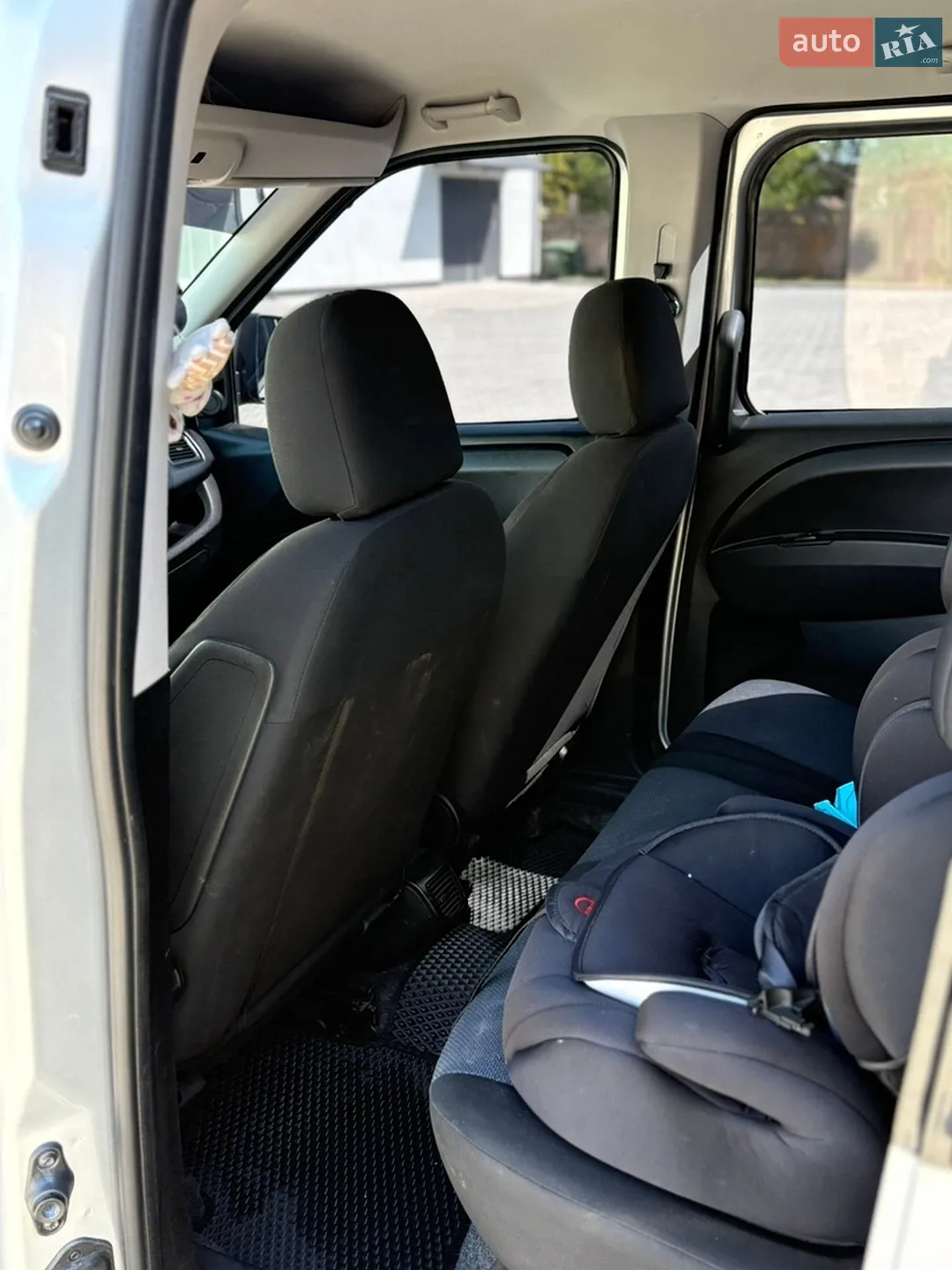 2016 Opel Combo - мініатюра 18