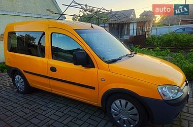 Минивэн Opel Combo 2005 в Виннице