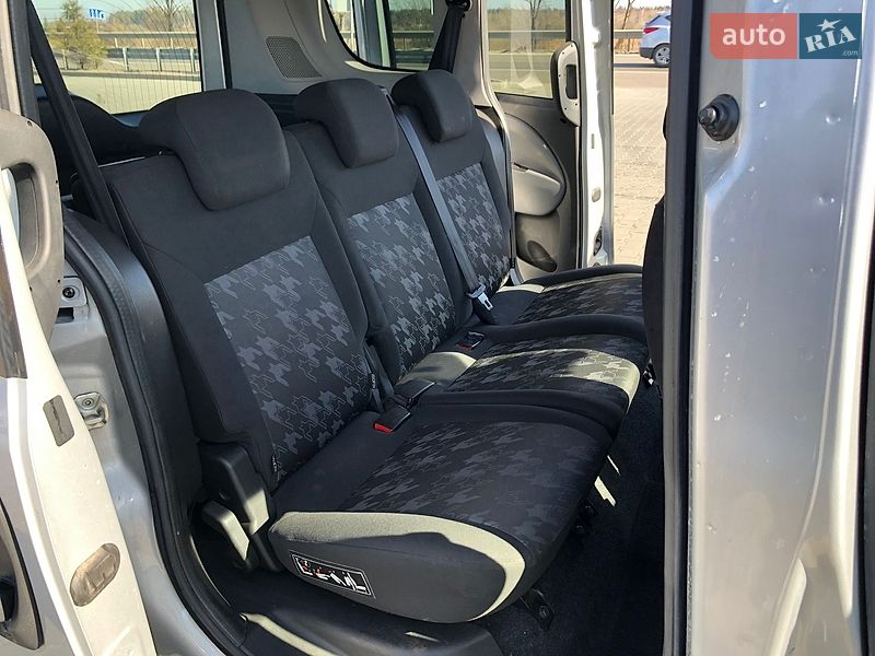 Мінівен Opel Combo 2016 в Києві
