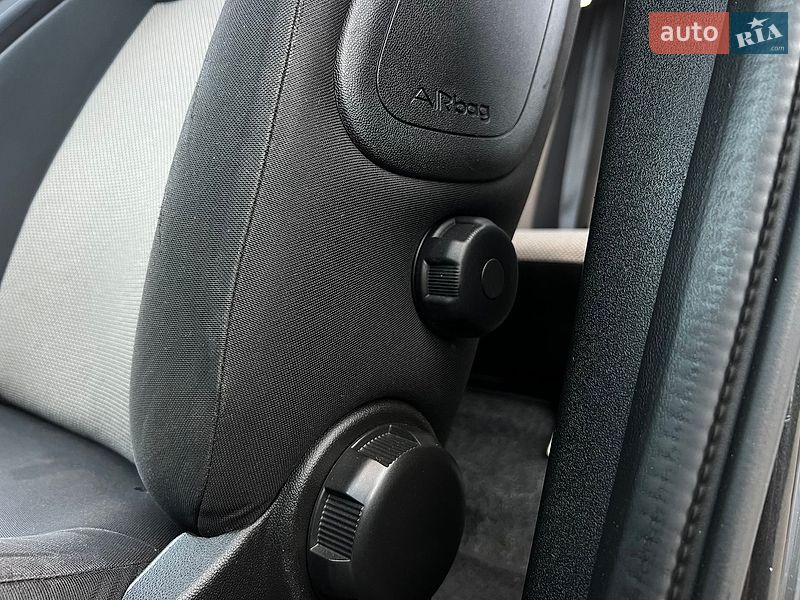 Мінівен Opel Combo 2012 в Дрогобичі