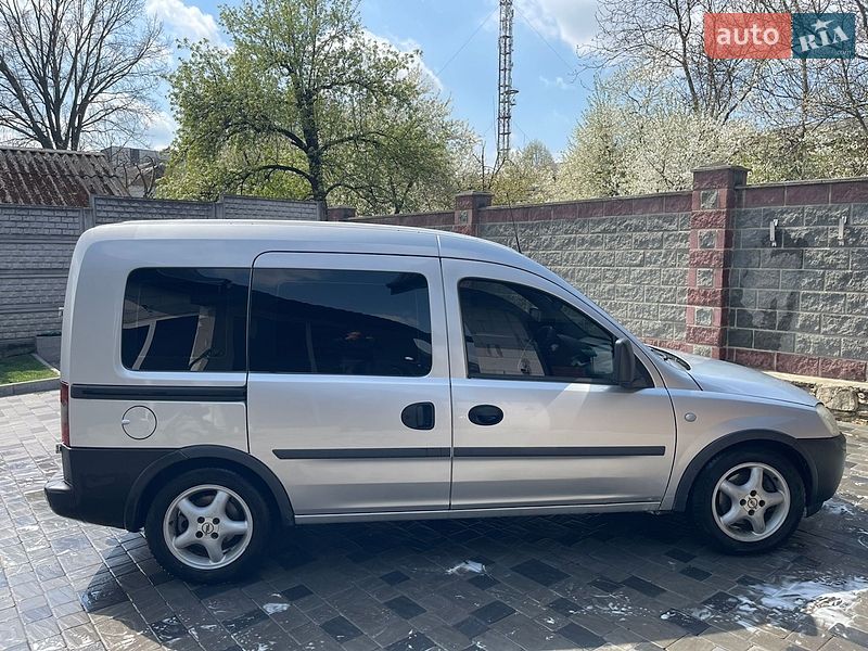 Мінівен Opel Combo 2008 в Острозі фото 7 Мінівен Opel Combo 2008 в Острозі