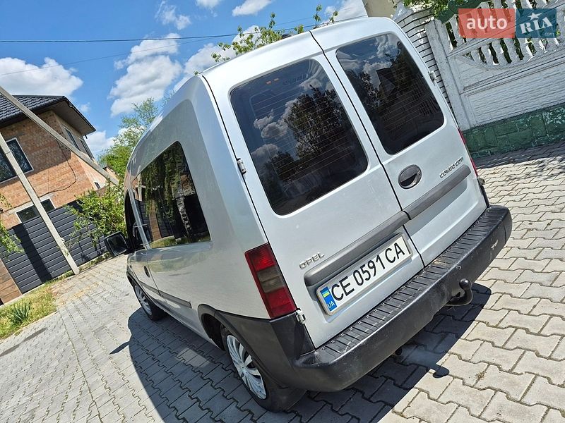 Мінівен Opel Combo 2006 в Чернівцях