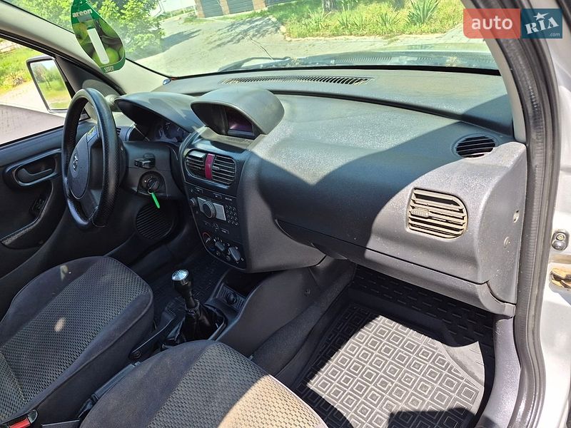 Мінівен Opel Combo 2006 в Чернівцях