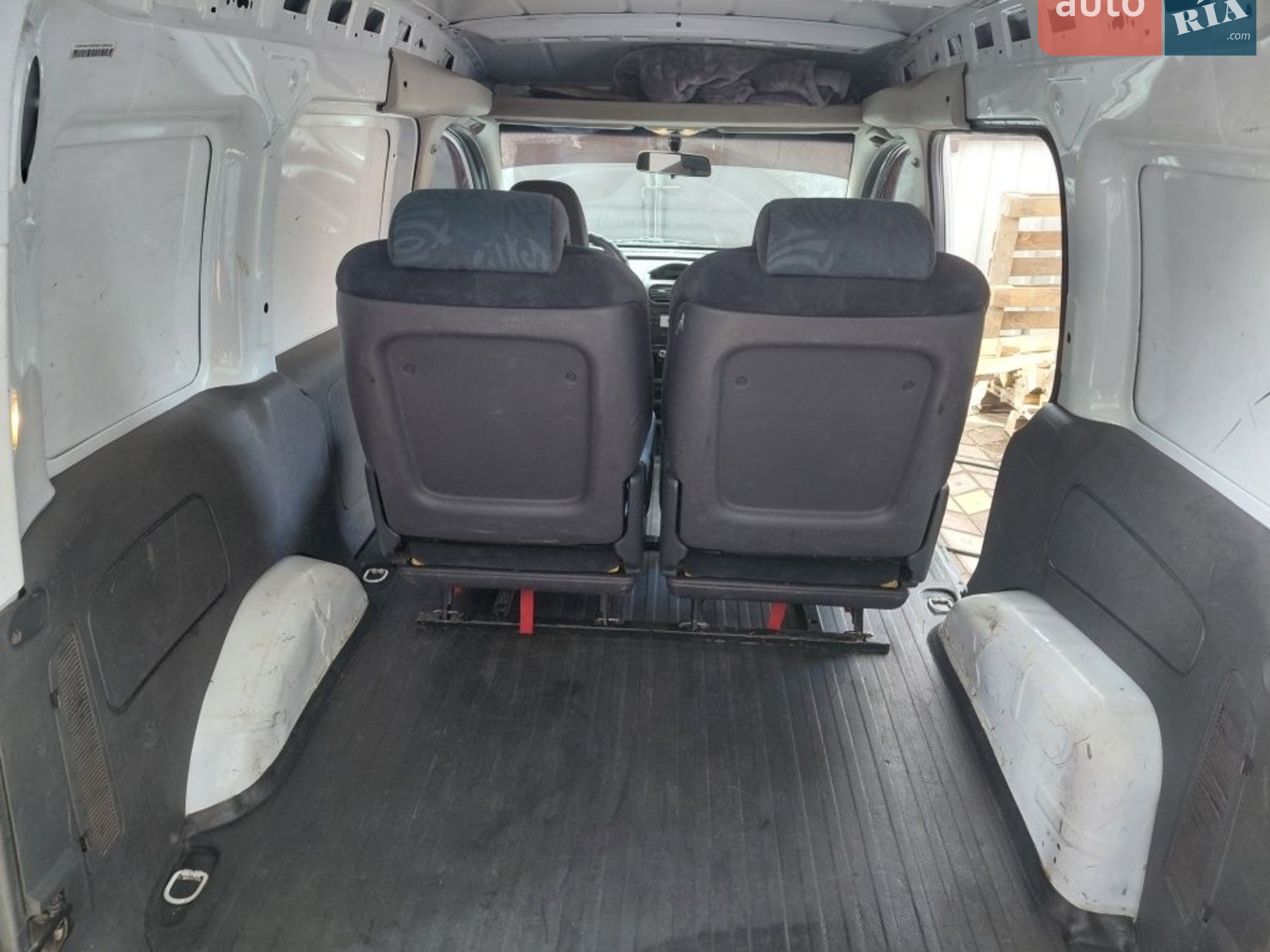2011 Opel Combo - мініатюра 12