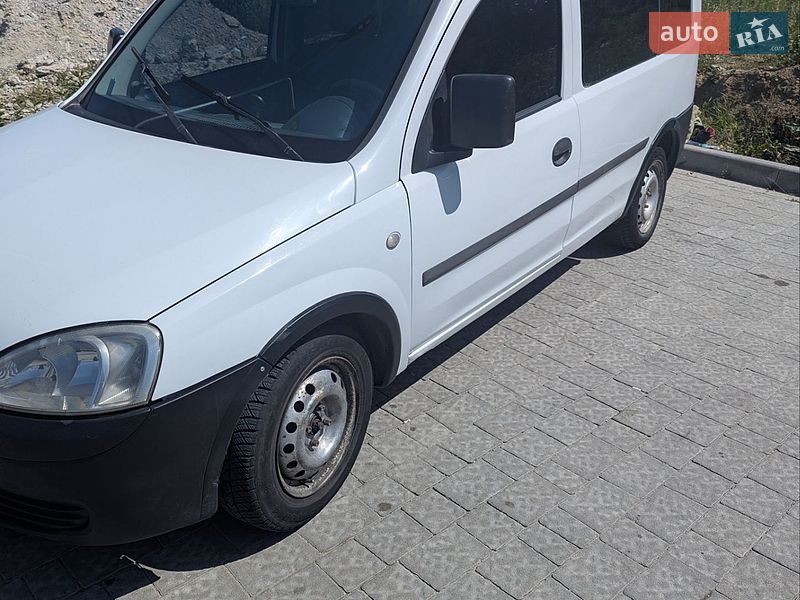Минивэн Opel Combo 2003 в Львове