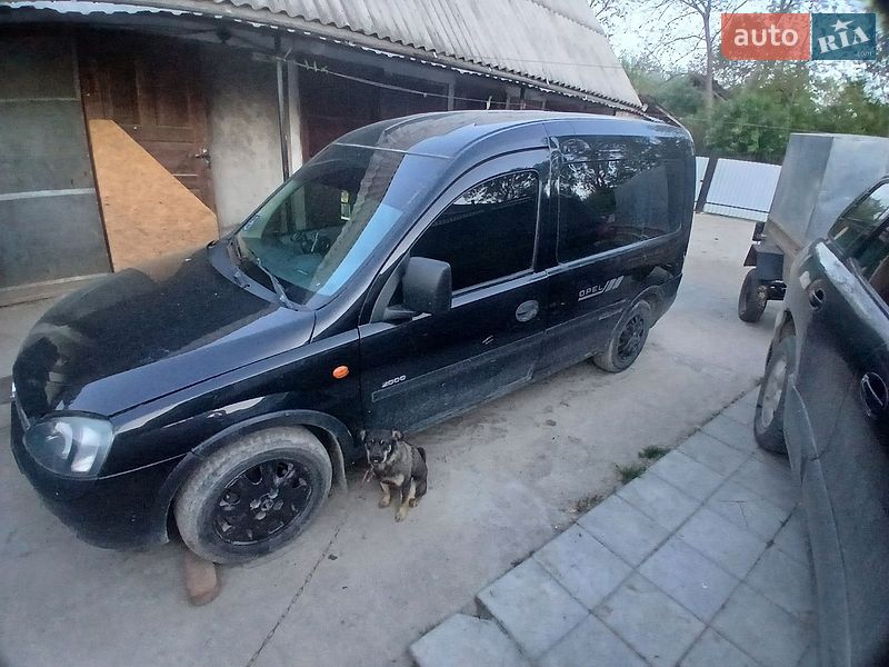 Минивэн Opel Combo 2002 в Баре