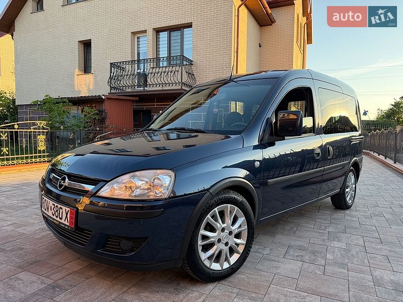Минивэн Opel Combo 2010 в Ковеле Минивэн Opel Combo 2010 в Ковеле