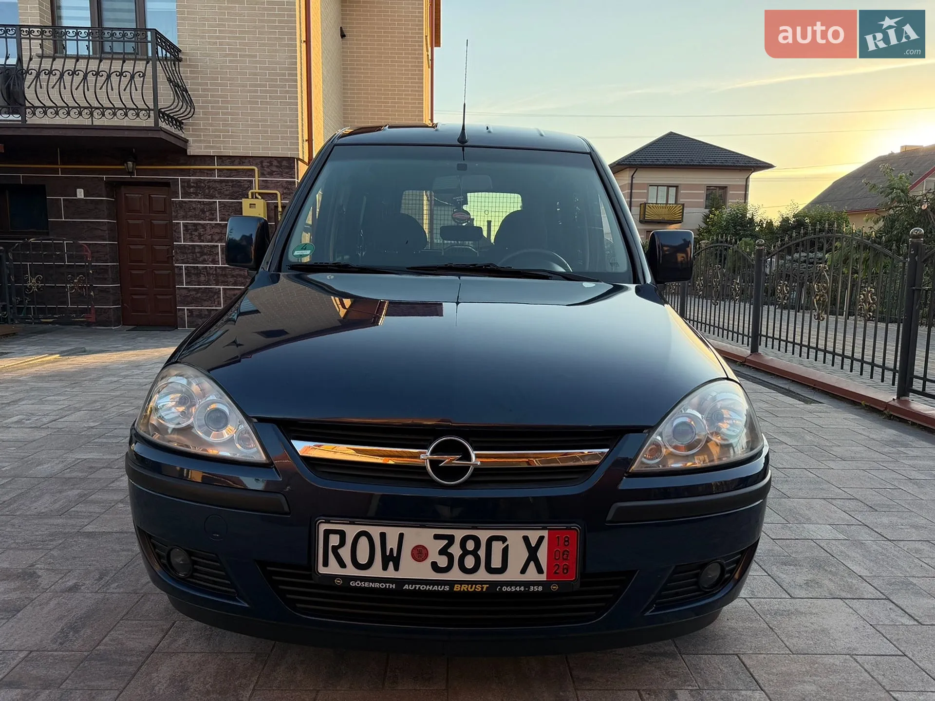 2010 Opel Combo - мініатюра 6