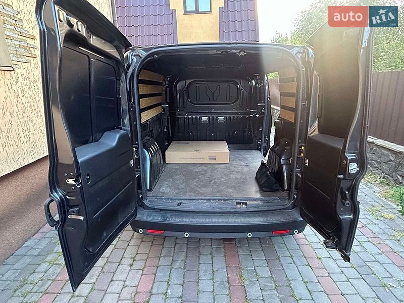 Вантажний фургон Opel Combo 2016 в Летичіві фото 7 Вантажний фургон Opel Combo 2016 в Летичіві