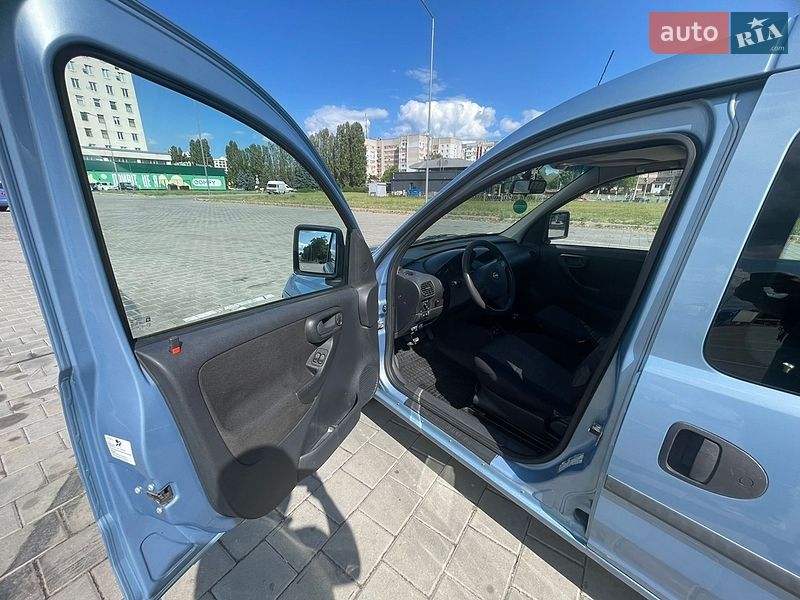 Мінівен Opel Combo 2006 в Черкасах