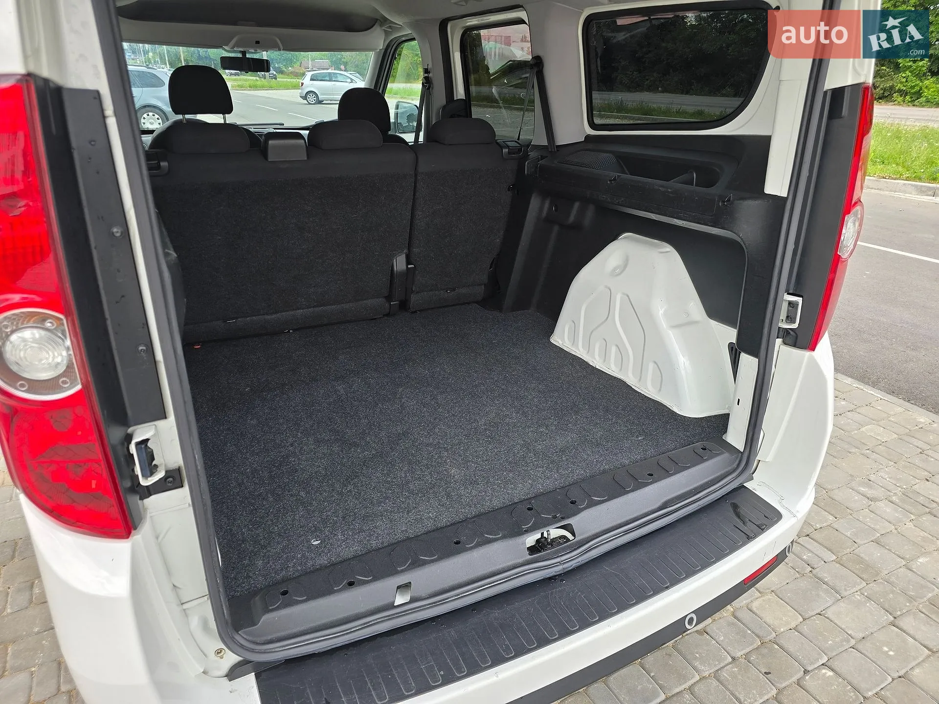 2018 Opel Combo - мініатюра 17
