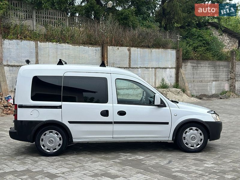 Минивэн Opel Combo 2007 в Кременце фото 10 Минивэн Opel Combo 2007 в Кременце