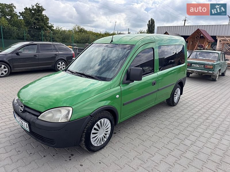 Мінівен Opel Combo 2006 в Чернівцях