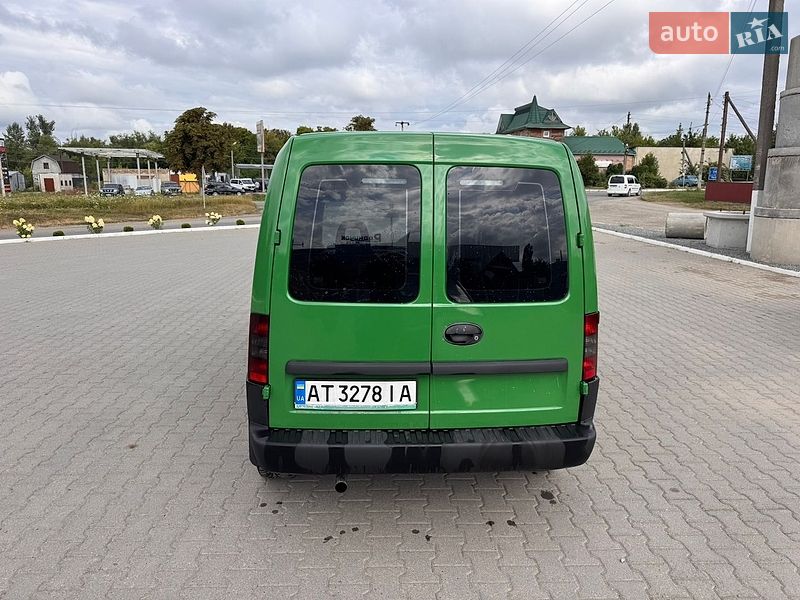 Мінівен Opel Combo 2006 в Чернівцях