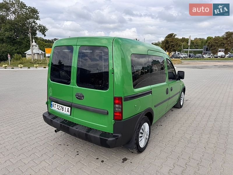Мінівен Opel Combo 2006 в Чернівцях