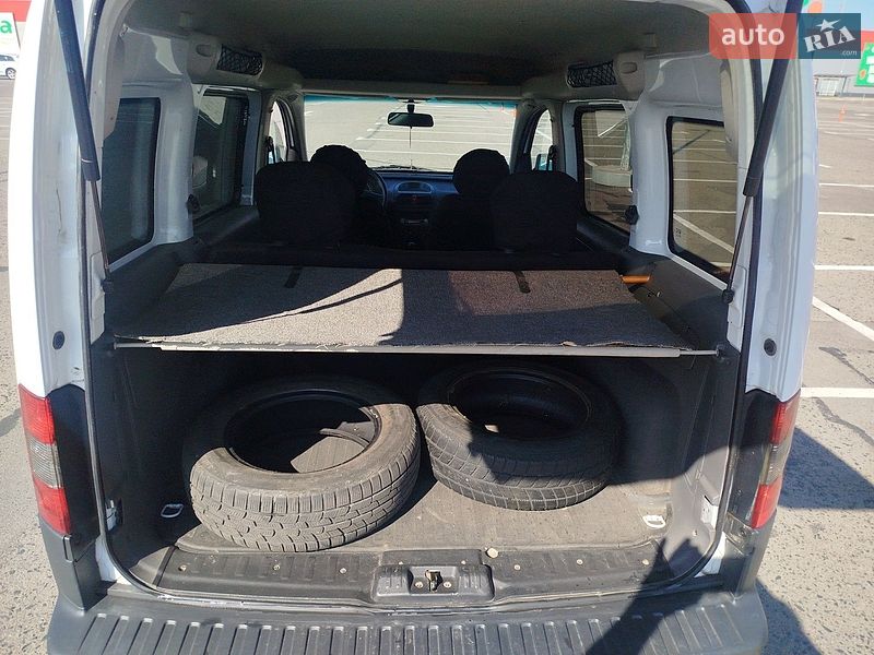 Минивэн Opel Combo 2006 в Ровно
