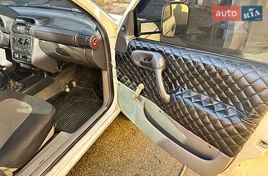 Вантажний фургон Opel Combo 1996 в Тульчині