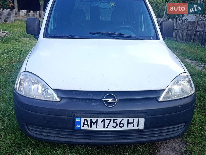 Мінівен Opel Combo 2009 в Малині